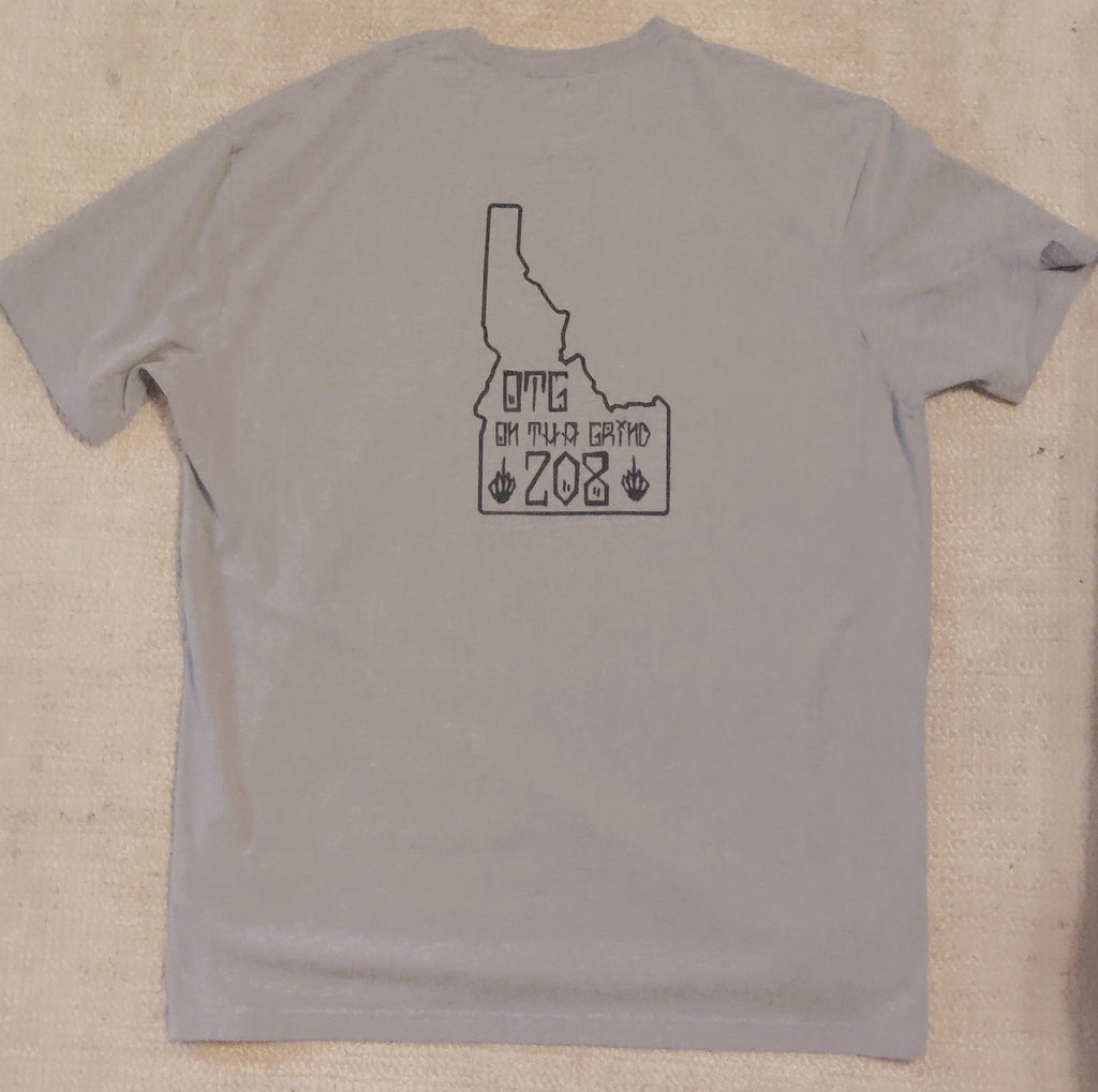 208 Skateboards / On Tha Grind Shirt